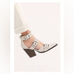Jeffrey Campbell Hendrix Heels in Grey leather